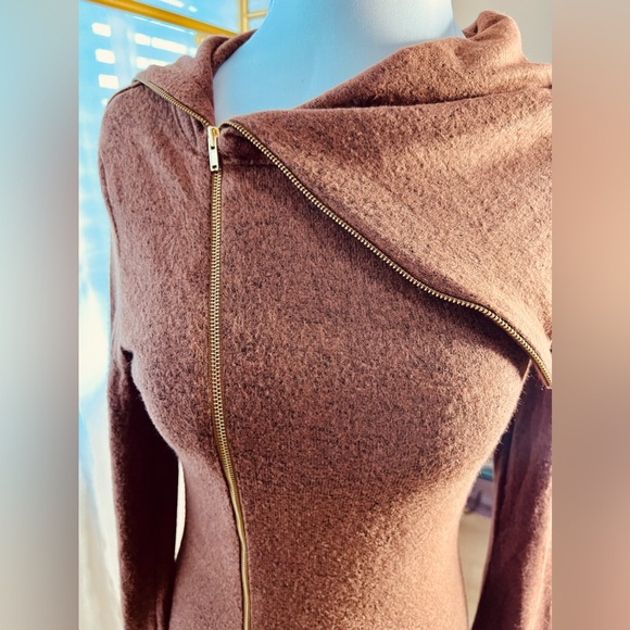 NWT Bodycon Dress Asymmetric Zip Up Design Collar Sz M Camel Color - Picture 8 of 13